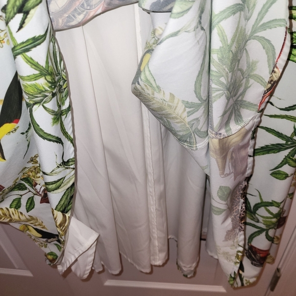 Eshakti maxi dress - Picture 10 of 11